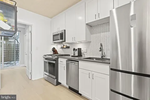 $320,000 | 4016 Georgia Avenue Northwest, Unit 4, Washington, DC 20011