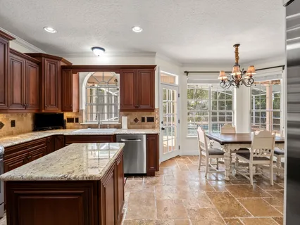 $879,000 | 515 West Palm Valley Drive, Oviedo, FL 32765