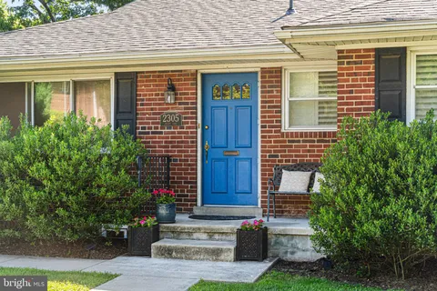 $899,900 | 2305 Peggy Lane, Silver Spring, MD 20910