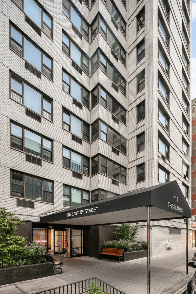 $1,475,000 | 115 East 9th Street, Unit 8E | Greenwich Village