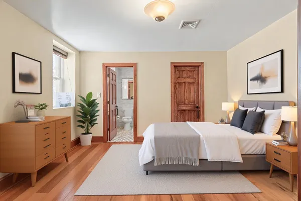 $1,400,000 | 802-10 Locust Street, Unit 201, Philadelphia, PA 19107