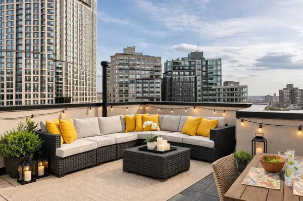 $895,000 | 21-19 46th Avenue, Unit 1 | Long Island City