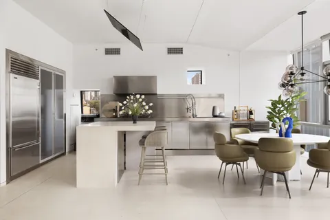 $3,295,000 | 100 11th Avenue, Unit 7D | Chelsea