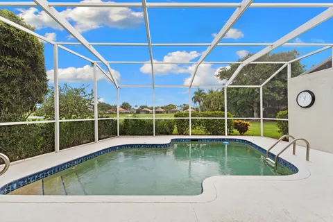 $725,000 | 1843 Leamington Lane, Naples, FL 34109