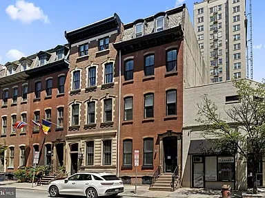$512,000 | 1903 Spruce Street, Unit 2C, Philadelphia, PA 19103