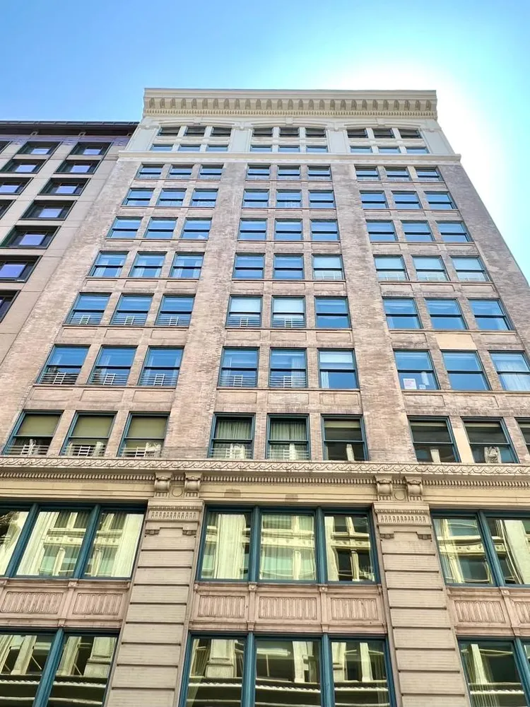 $5,395,000 | 32 West 18th Street, Unit 7B | Flatiron