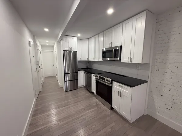 $8,750 | 316 West 19th Street, Unit 4W | Chelsea