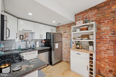 $230,000 | 211 Christian Street, Unit C, Philadelphia, PA 19147
