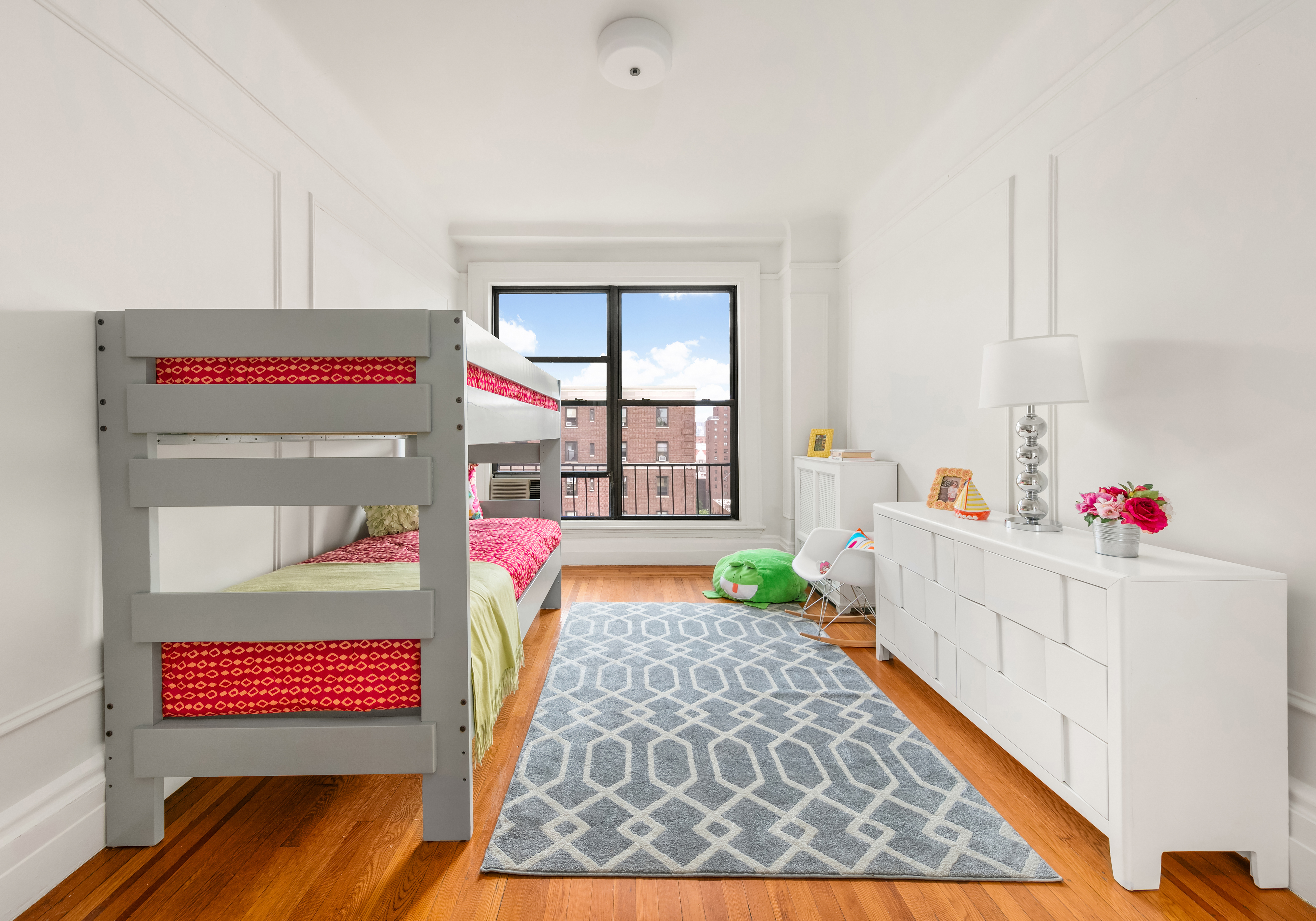 251 West 89th Street, Unit 12F Manhattan, NY 10024 - Photo 13 of 18