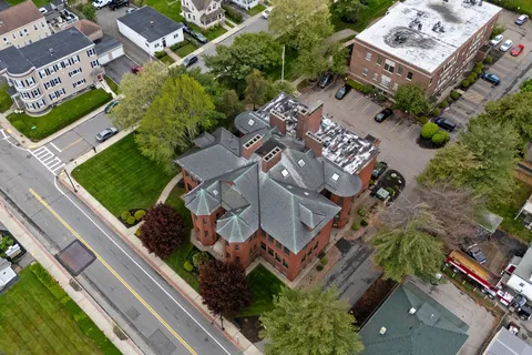 Contact Agent | 321 Plantation Street, Unit 300, Worcester, MA 01604