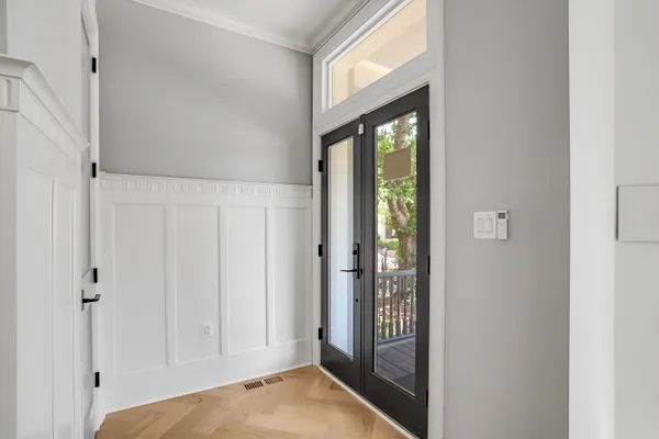 Contact Agent | 419 U Street Northwest, Washington, DC 20001