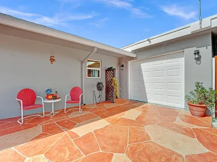 $630,000 | 381 Northeast 42nd Street, Oakland Park, FL 33334