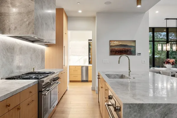 $5,300,000 | 401 Honeycomb Ridge, Austin, TX 78746