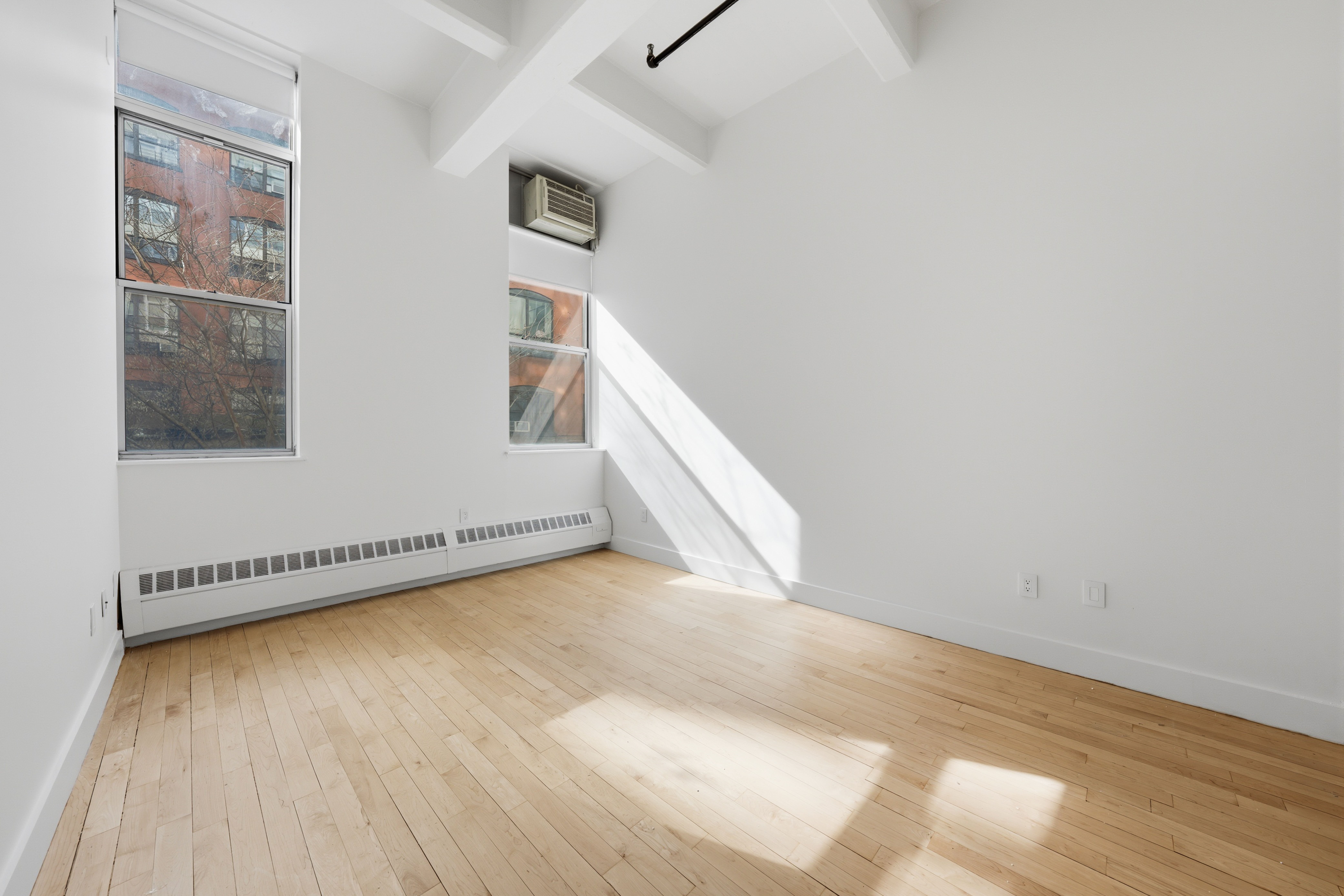 970 Kent Avenue, Unit 109 Brooklyn, NY 11205 - Photo 7 of 20