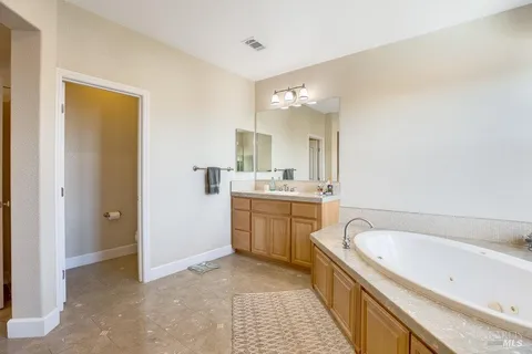 $1,350,000 | 661 Stoneman Court, Benicia, CA 94510