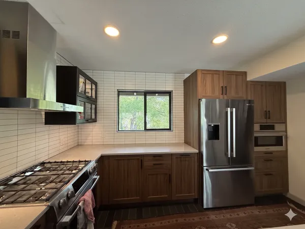 $750,000 | 1702 Deerfield Drive, Austin, TX 78741