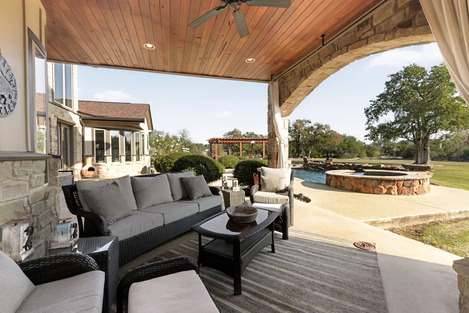 $1,285,000 | 309 Hacienda Place, Dripping Springs, TX 78620