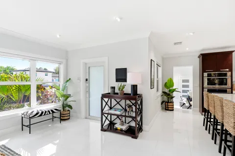 $1,725,000 | 1133 Northeast 88th Street, Miami, FL 33138