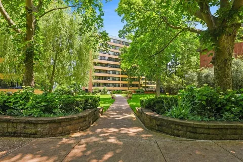 $420,000 | 9-20 166th Street, Unit 3B | Beechhurst