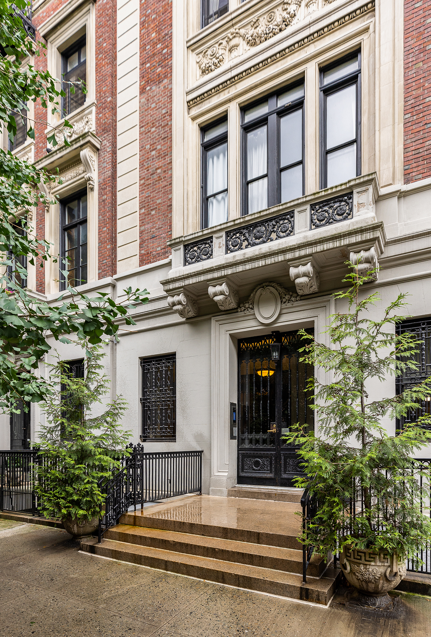 30 West 74th Street, Unit 2D Manhattan, NY 10023 - Photo 12 of 14