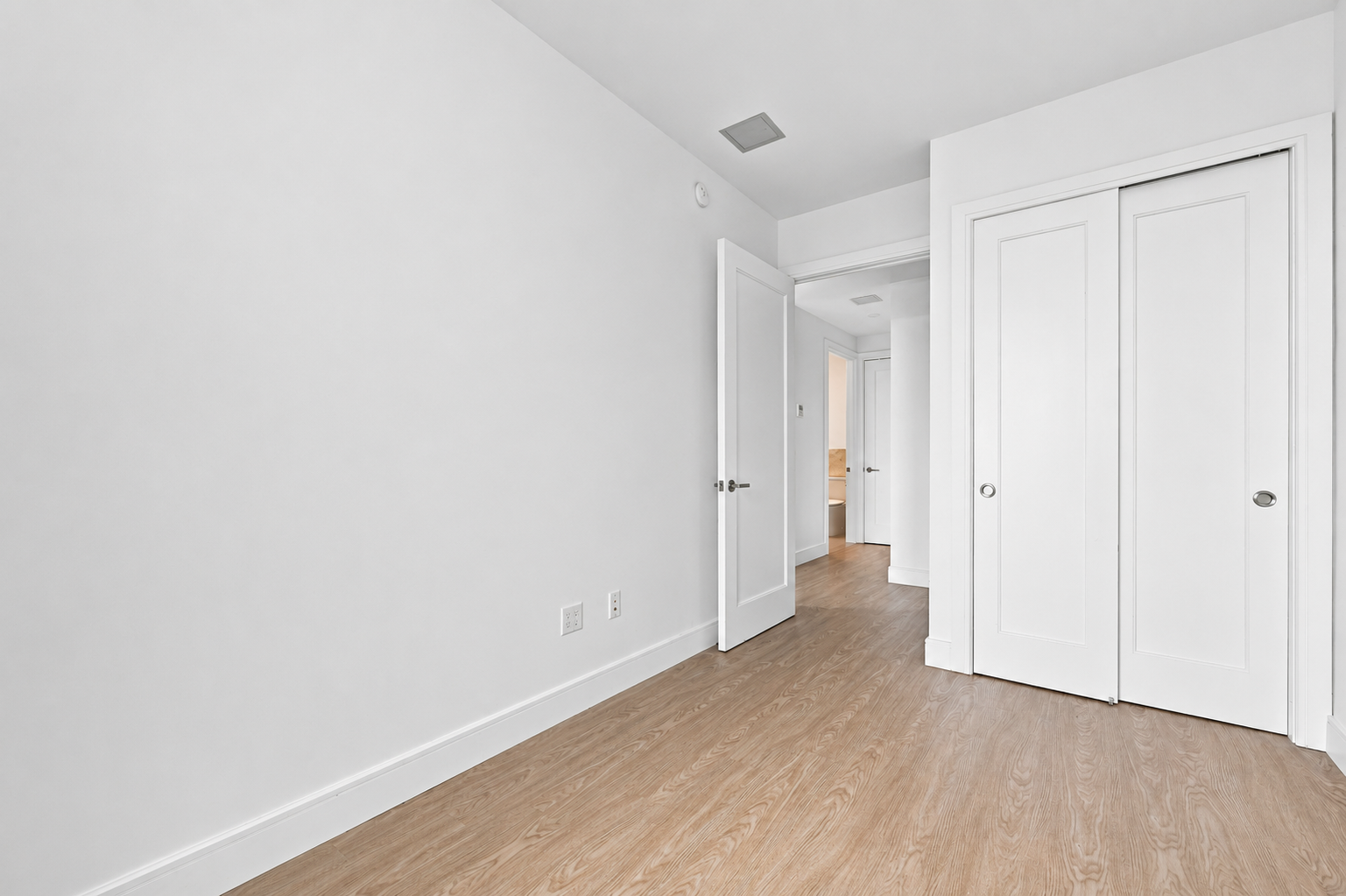 97-12 65th Road, Unit 20G Queens, NY 11374 - Photo 4 of 36 Gallery Image 4