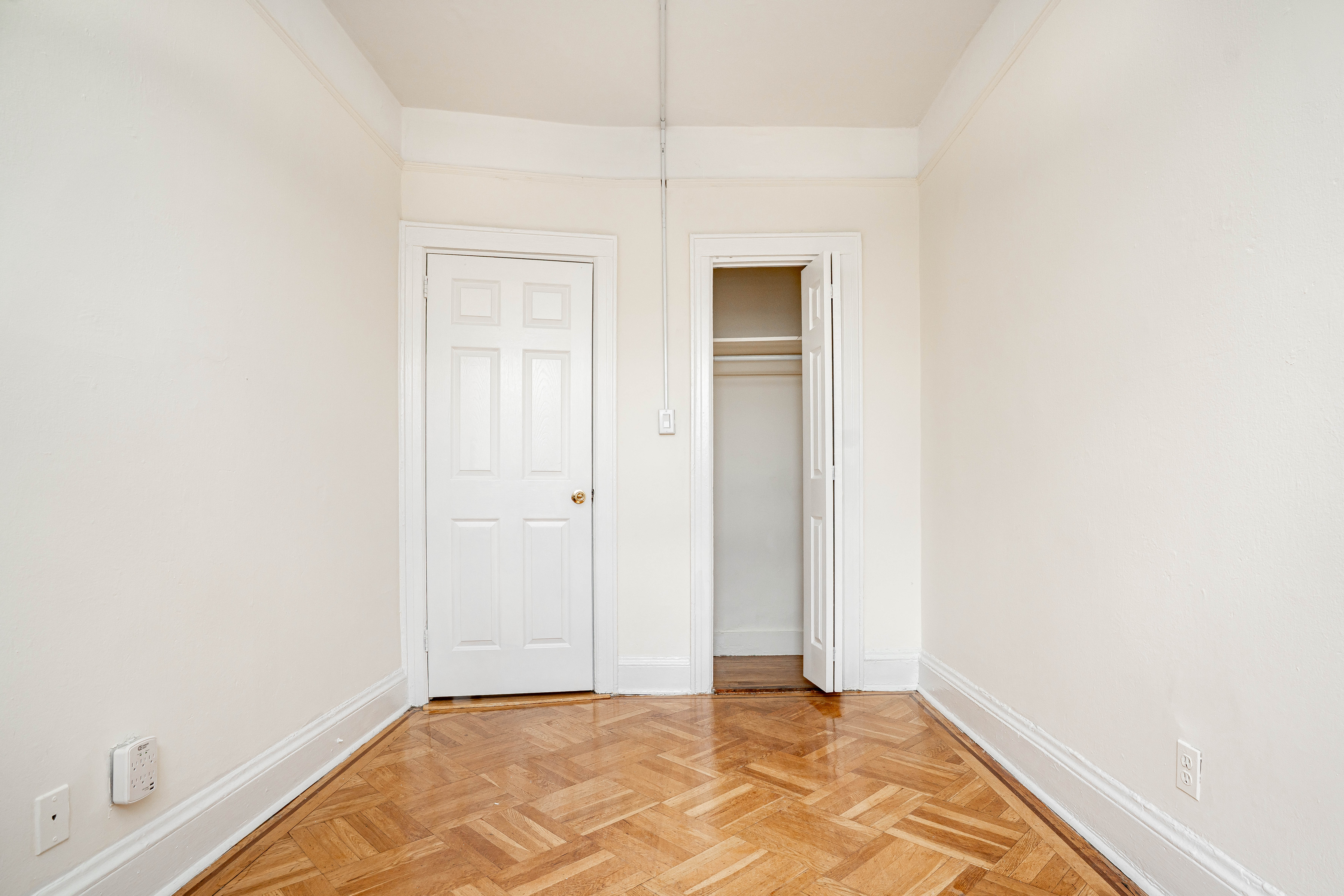 27-15 24th Avenue, Unit 2 Queens, NY 11105 - Photo 7 of 10 a view of an empty room
