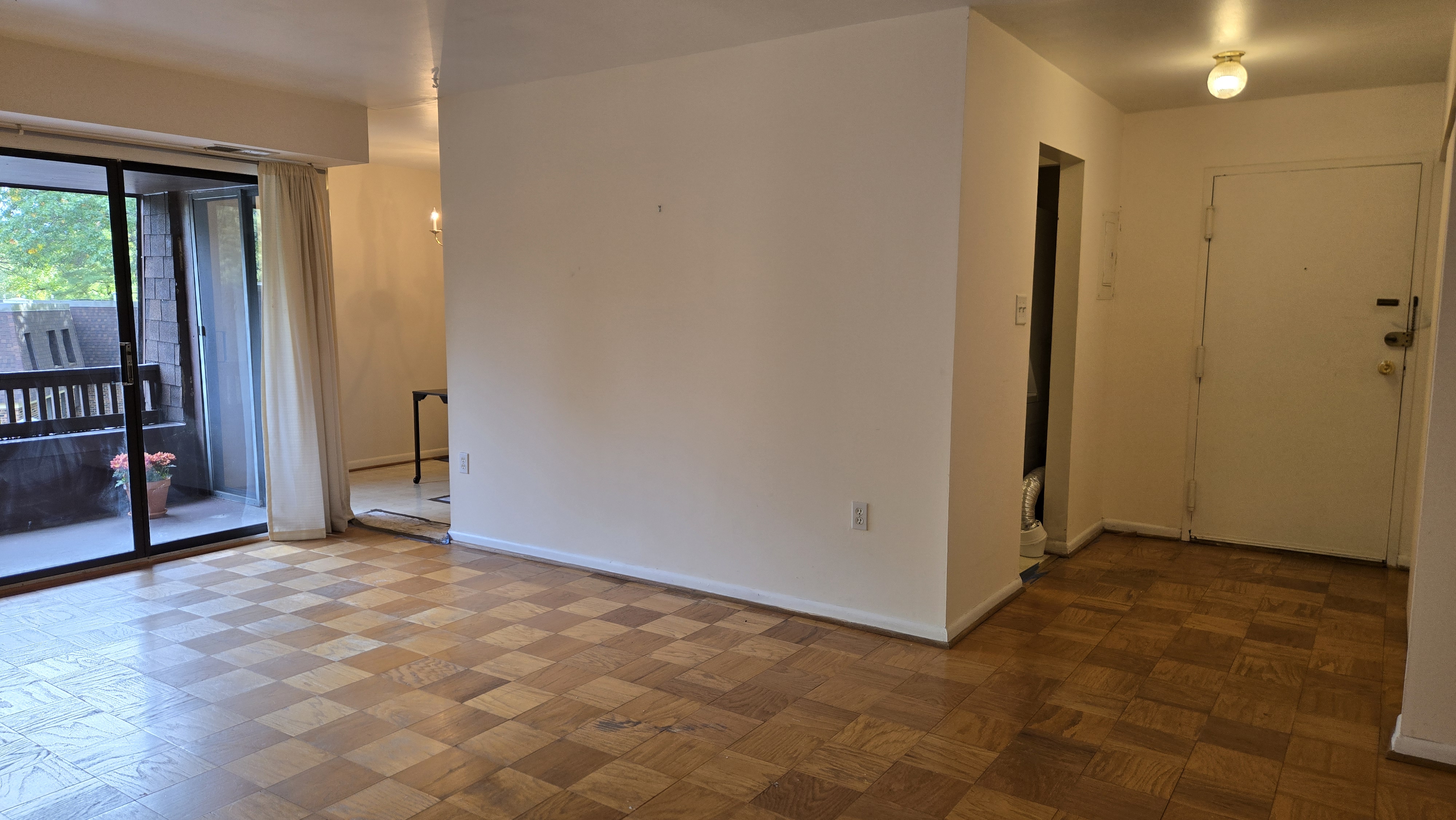 5248 West Running Brook Road, Unit 303 Columbia, MD 21044 - Photo 8 of 29 Gallery Image 8
