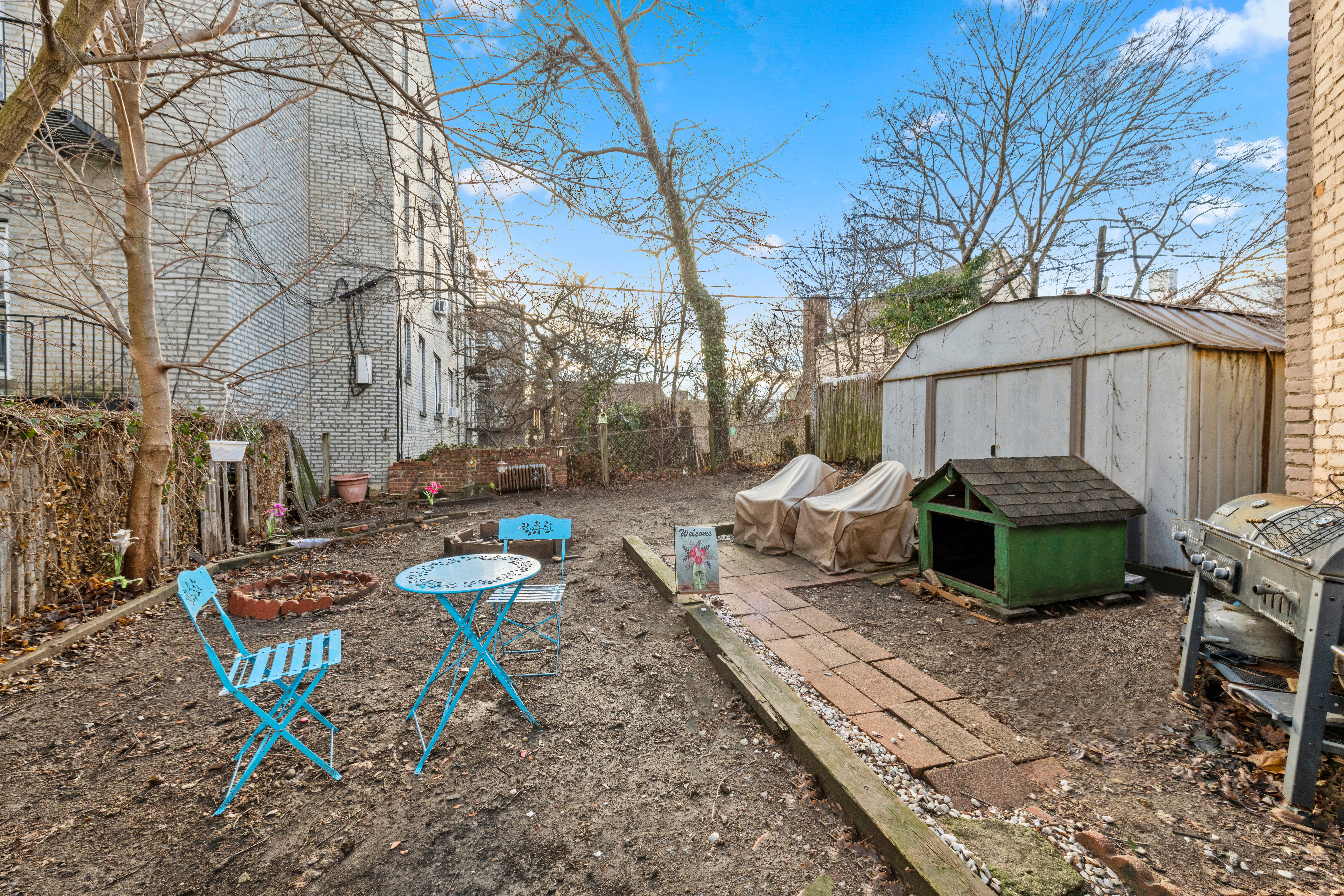 27 Van Corlear Place Bronx, NY 10463 - Photo 12 of 14