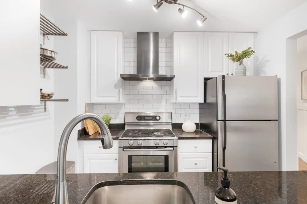 $549,500 | 519 Harrison Avenue, Unit D314, Boston, MA 02118