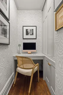 $1,100,000 | 23 East 74th Street, Unit 7E | Lenox Hill