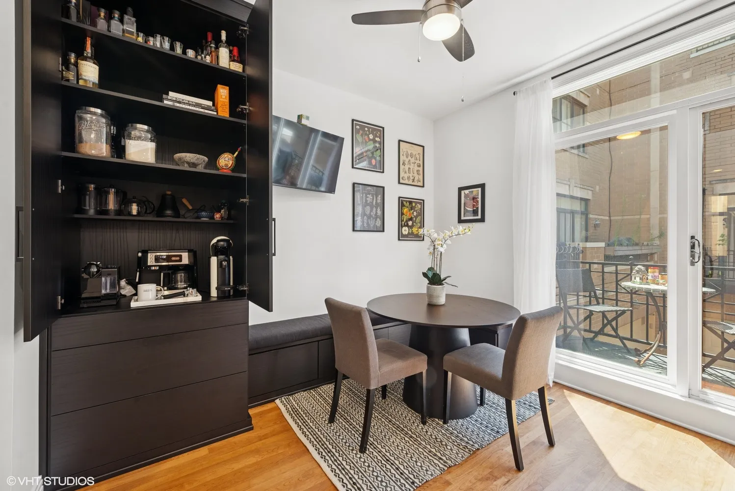 $895,000 | 1816 South Indiana Avenue, Unit G, Chicago, IL 60616