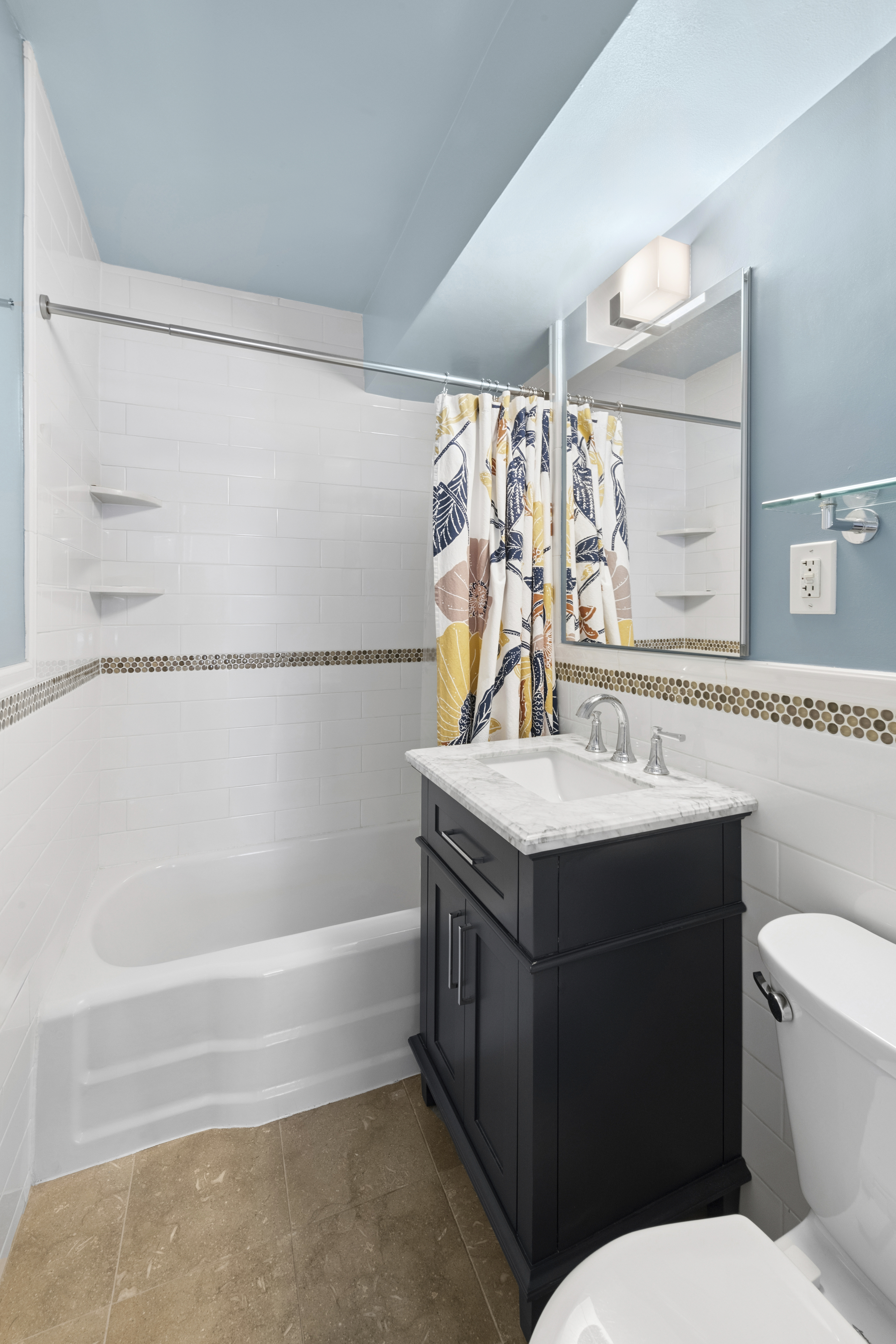 167 East 67th Street, Unit 14B Manhattan, NY 10065 - Photo 6 of 8