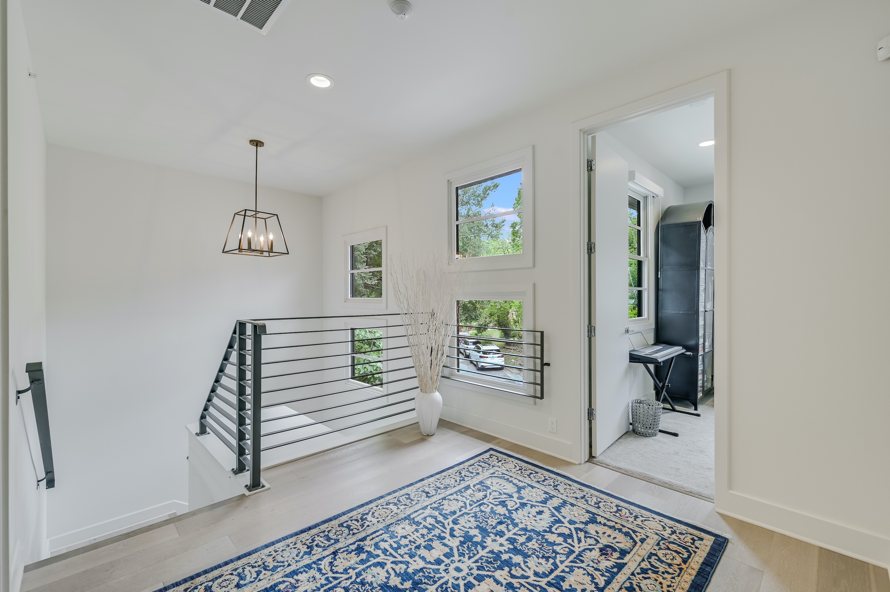 500 South 3rd Street, Unit A Austin, TX 78704 - Photo 12 of 24 a view of entryway with a rug