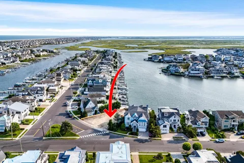 $14,995,000 | 4202 5th Avenue, Avalon, NJ 08202
