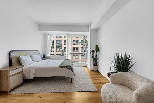 446 Kent Avenue, Unit PHC Brooklyn, NY 11249 - Photo 4 of 15