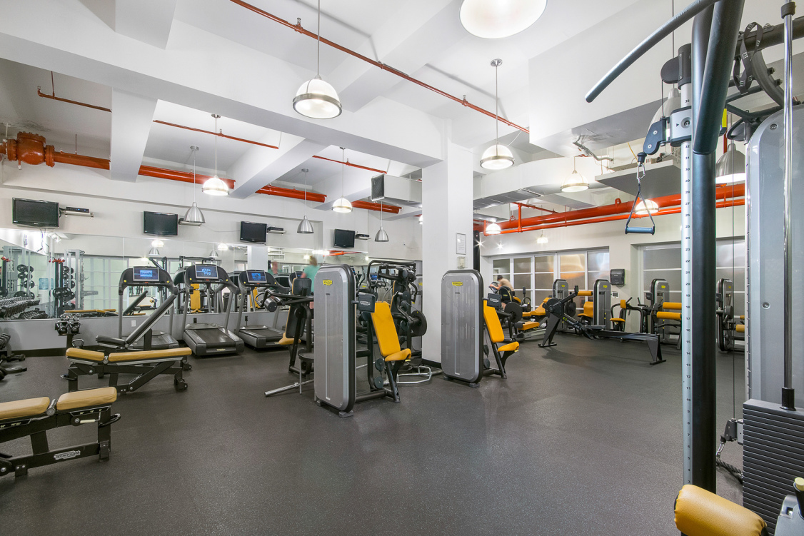 365 Bridge Street, Unit 14L Brooklyn, NY 11201 - Photo 16 of 20 a view of a room with gym equipment