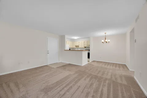 $235,000 | 9711 Hammocks Boulevard, Unit 108K, Miami, FL 33196