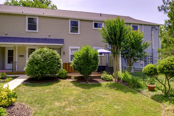 $160,000 | 8 D Laurel Hill Road, Greenbelt, MD 20770