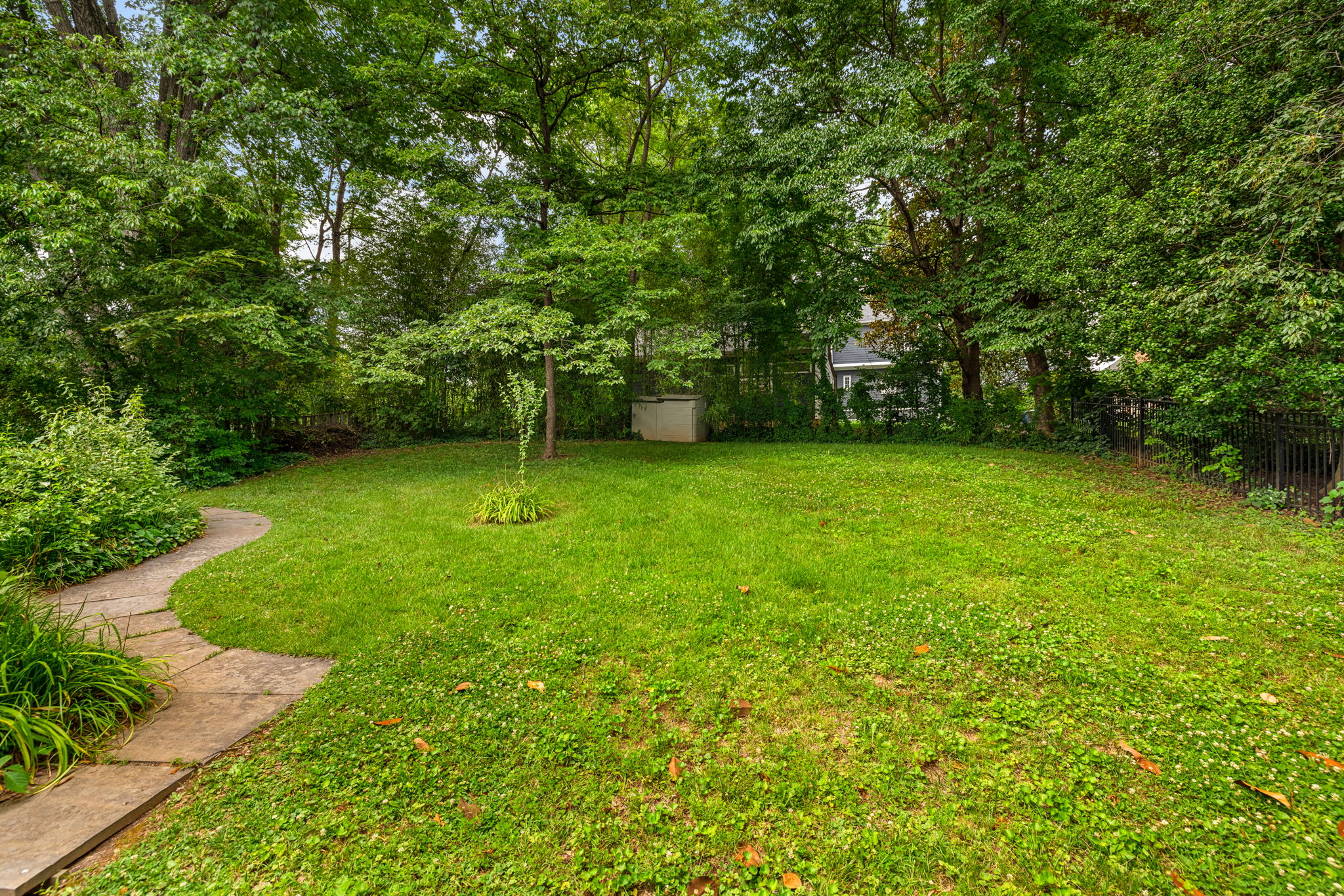 1111 Raymond Avenue McLean, VA 22101 - Photo 31 of 45