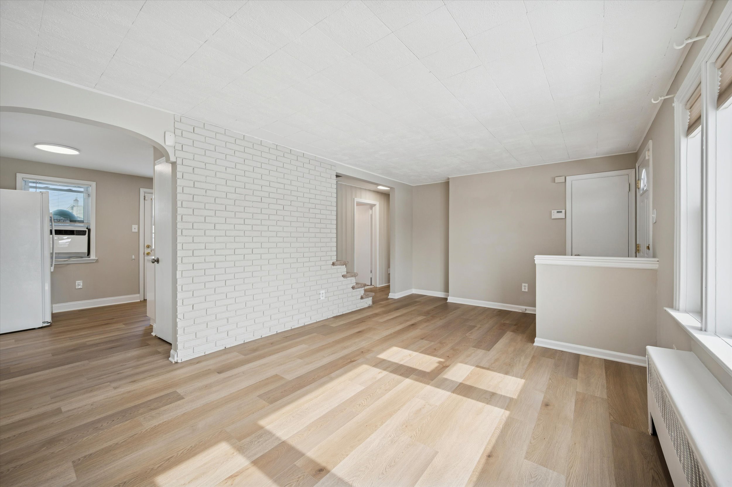 513 Stewart Road Hatboro, PA 19040 - Photo 5 of 25