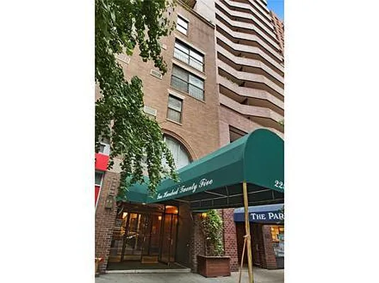 225 East 86th Street, Unit 305 Manhattan, NY 10028 - Photo 7 of 8 Gallery Image 7