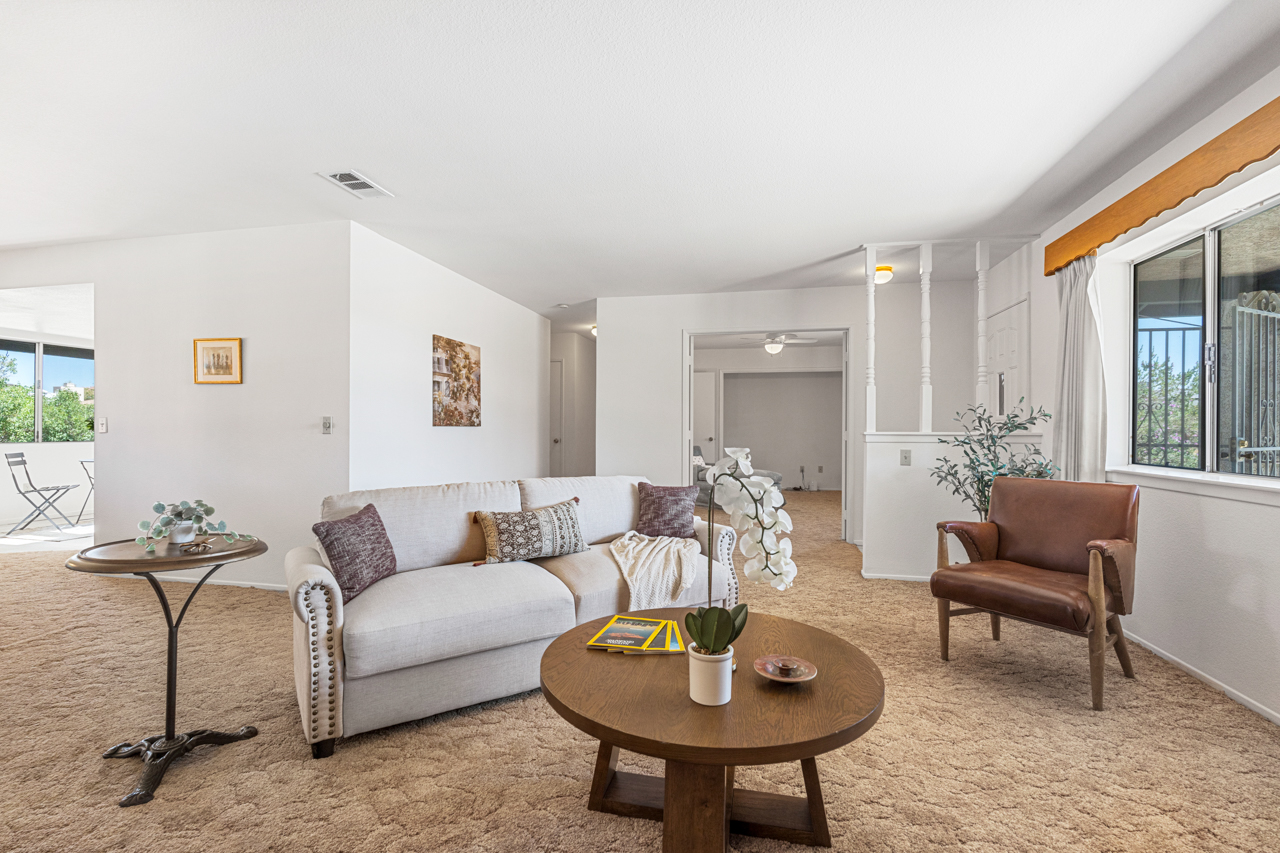 12450 Algonquin Road Apple Valley, CA 92308 - Photo 11 of 56