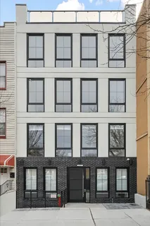 $700,000 | 122 Palmetto Street, Unit 2L | Bushwick