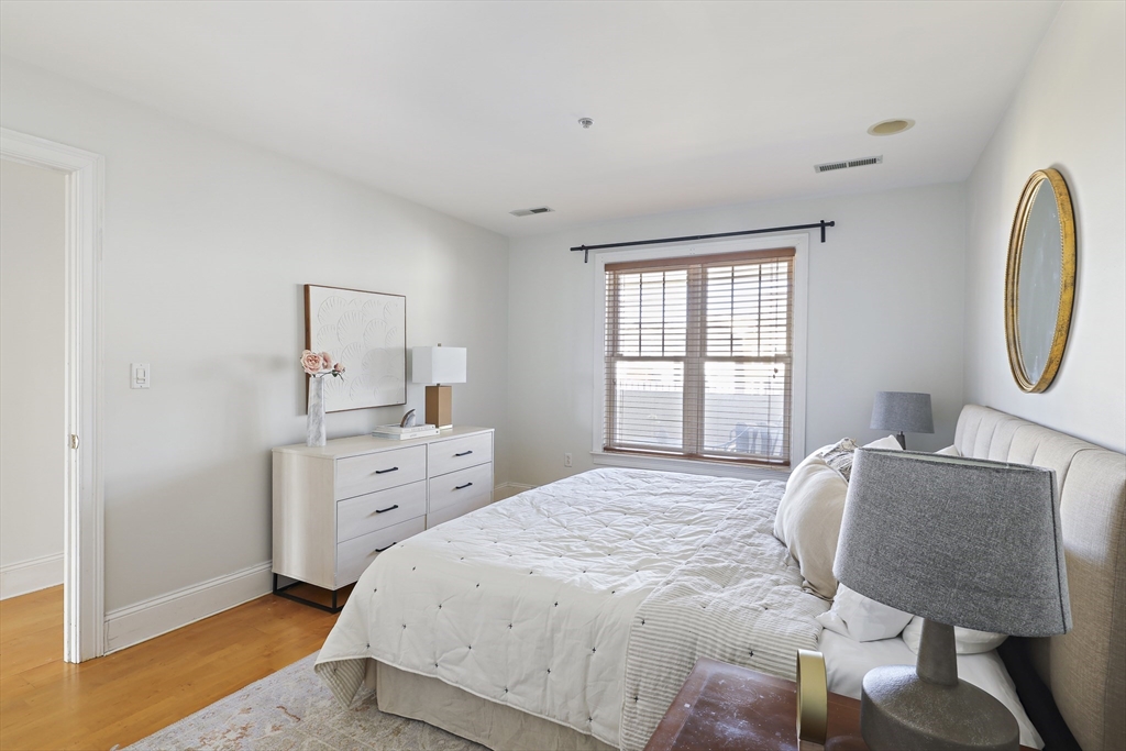 1306 Columbia Road, Unit 5C Boston, MA 02127 - Photo 11 of 19 Gallery Image 11