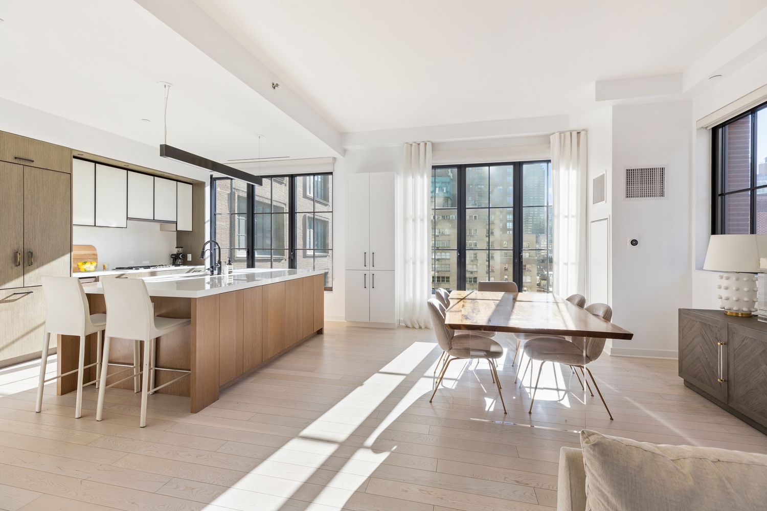 $3,415,000 | 959 1st Avenue, Unit 11A | Midtown East