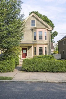 Contact Agent | Cameron Avenue, Somerville, MA 02144
