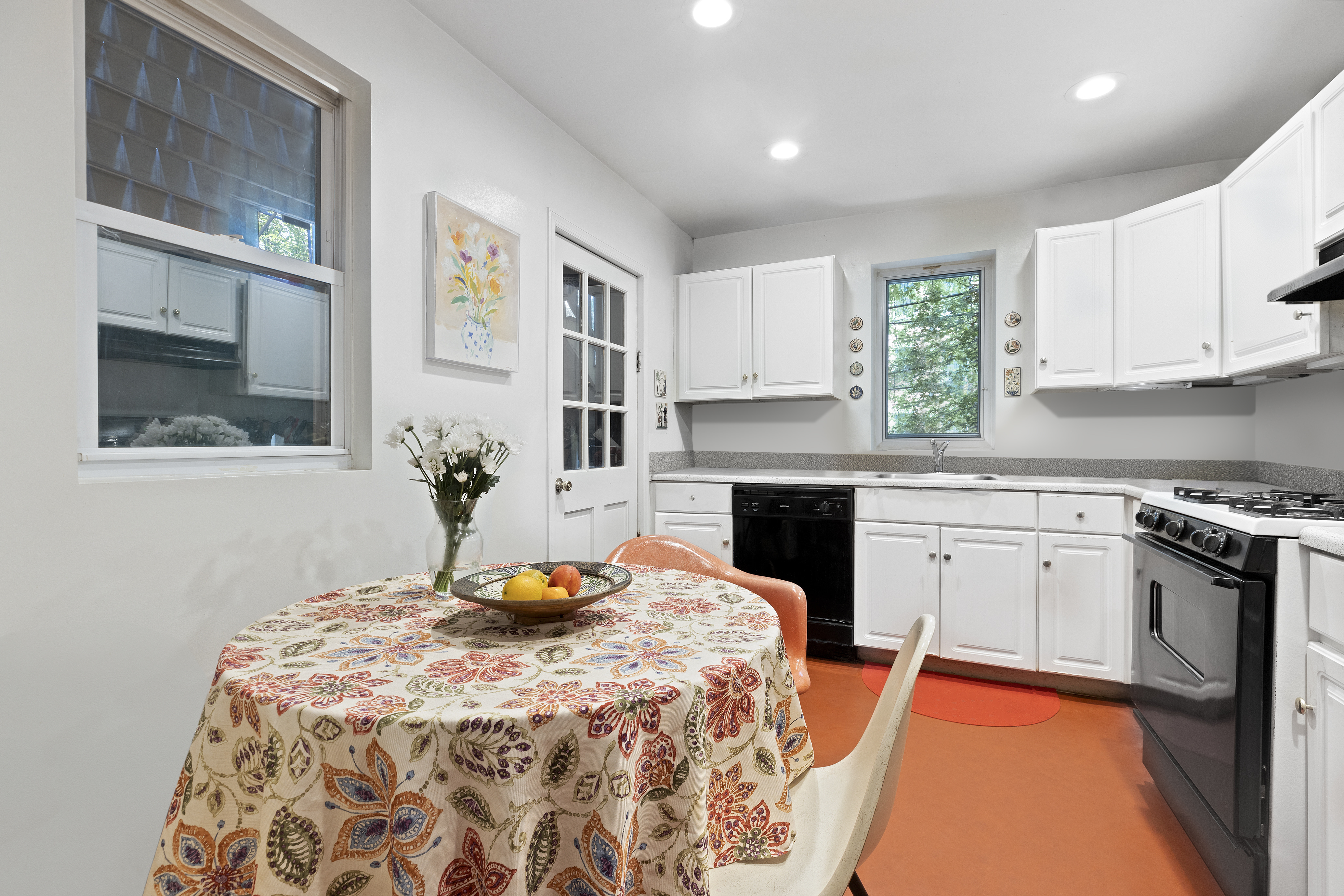 421 6th Street Brooklyn, NY 11215 - Photo 13 of 16