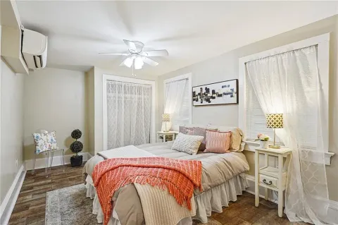 $529,000 | 335 South Murat Street, New Orleans, LA 70119