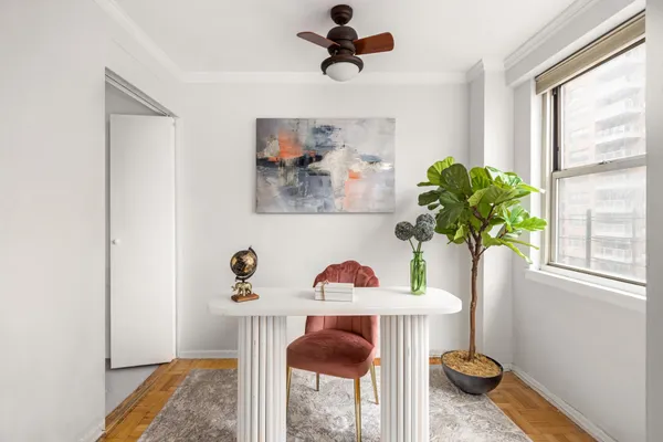 $750,000 | 233 East 70th Street, Unit 8T | Lenox Hill