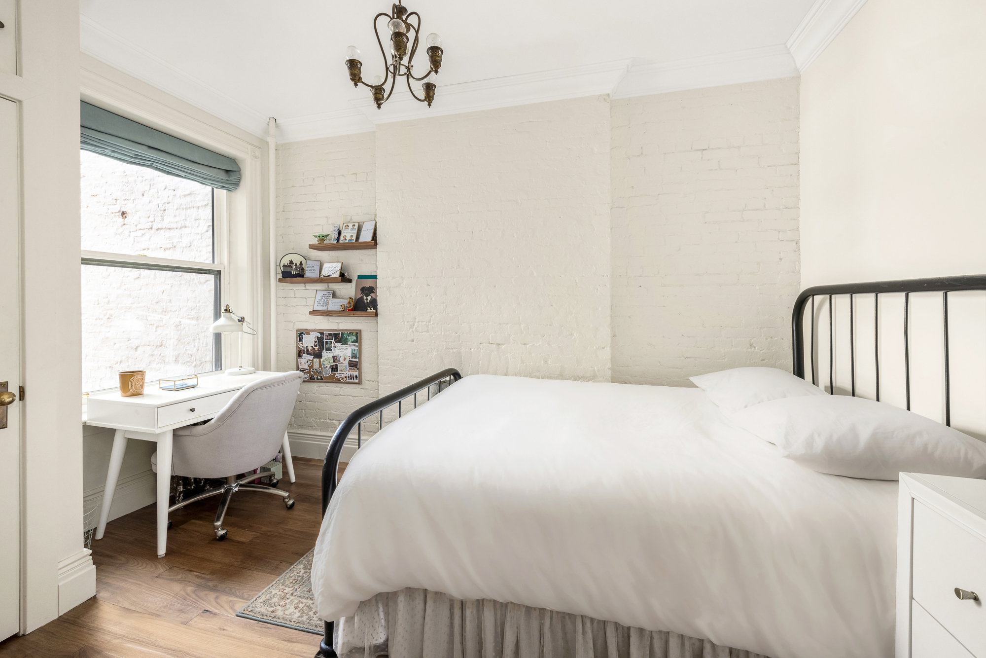 67 Perry Street, Unit 4 Manhattan, NY 10014 - Photo 11 of 15